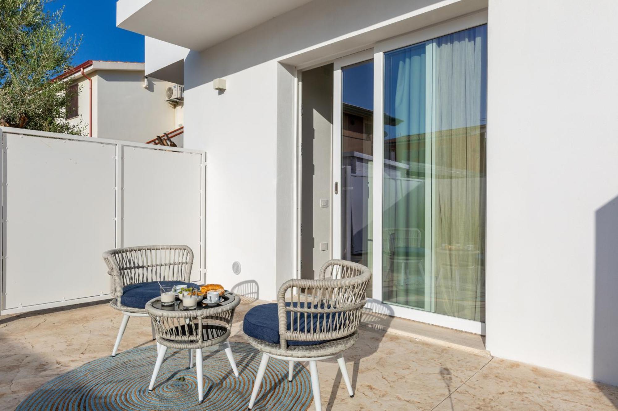 Delphis Pula Rooms Exterior foto